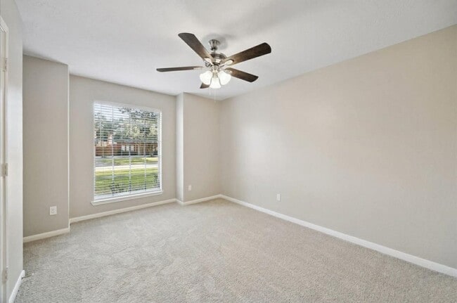 Building Photo - 16114 Cypress Valley Dr