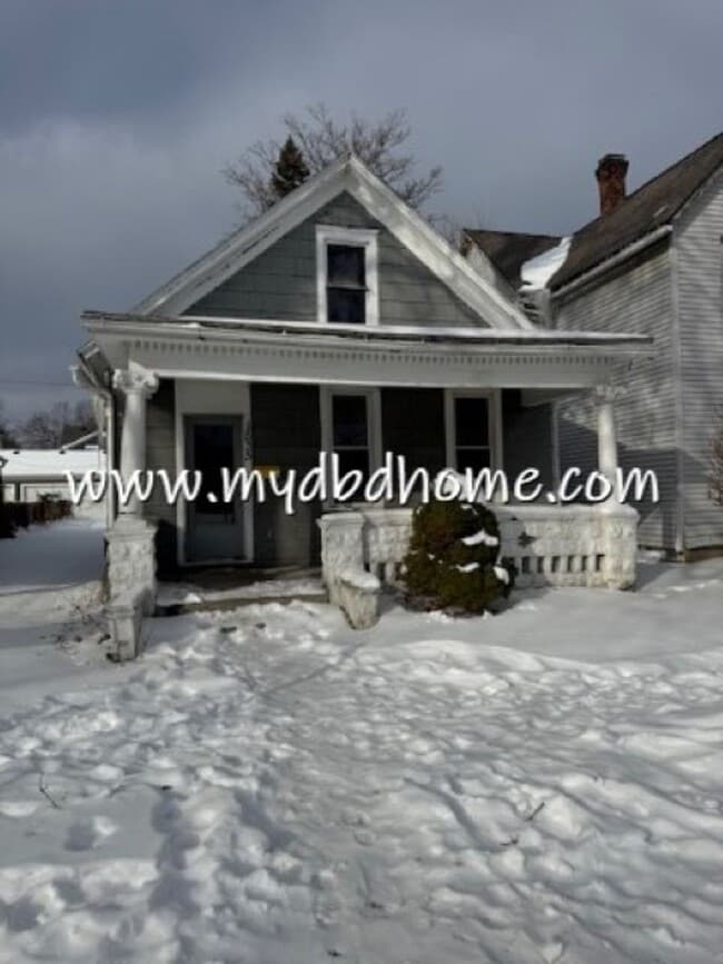 Building Photo - 1535 Andrew St