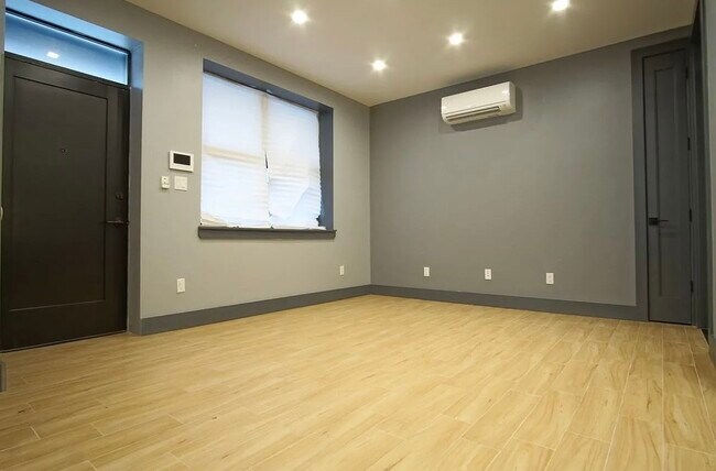 Foto del edificio - 314 Sumpter St