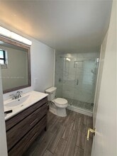 Building Photo - 2041 NW 35th St