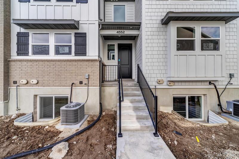 4552 Parkes Peak Ln, Herriman, UT 84096 Condo for Rent in Herriman