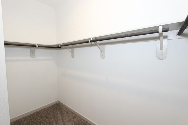 Foto del edificio - 3570 Joshua Grv Ln