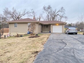 Building Photo - 2508 N 78th Ave