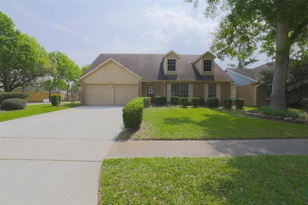 Primary Photo - 2825 Hickory Limb Ct