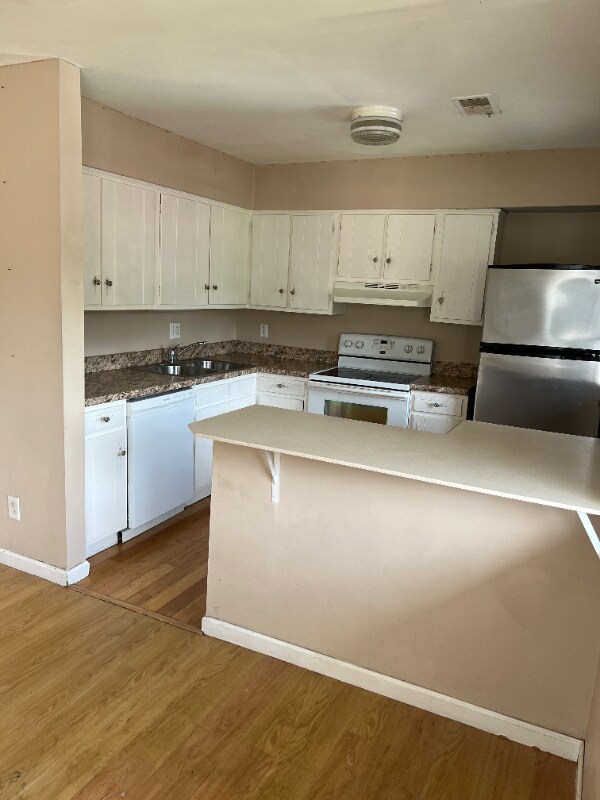 Foto principal - 1209 1231 S Lincoln Park Dr