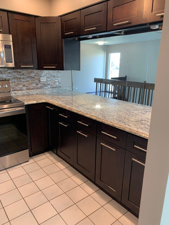 Kitchen - 15712 86th Ave