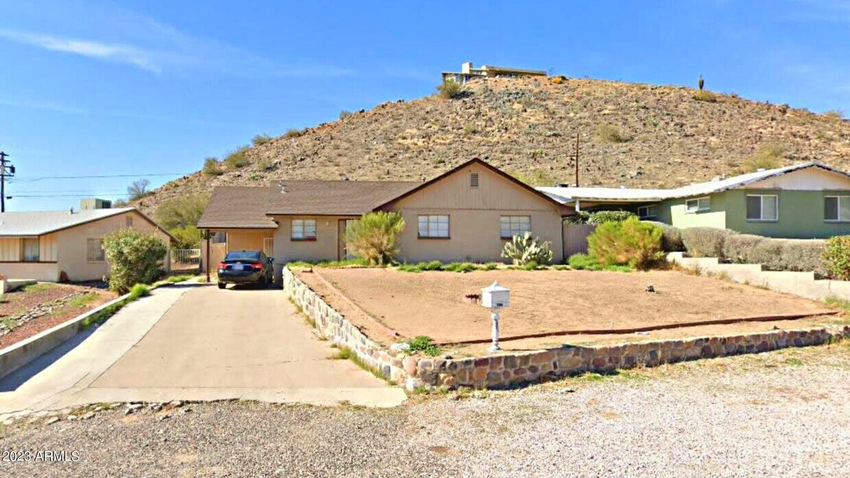Primary Photo - 9602 N 7th Ave