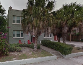 Building Photo - 1912 7th Ave W