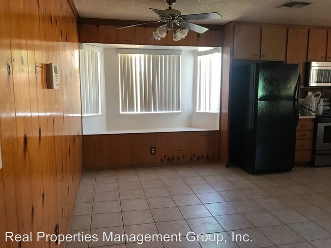 Foto del edificio - 3 br, 2 bath House - 5824 LA Jolla Way