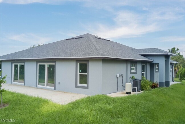 Foto del edificio - 805 W 12th St