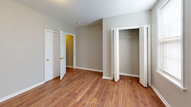 Foto del edificio - 1823 N 33rd St