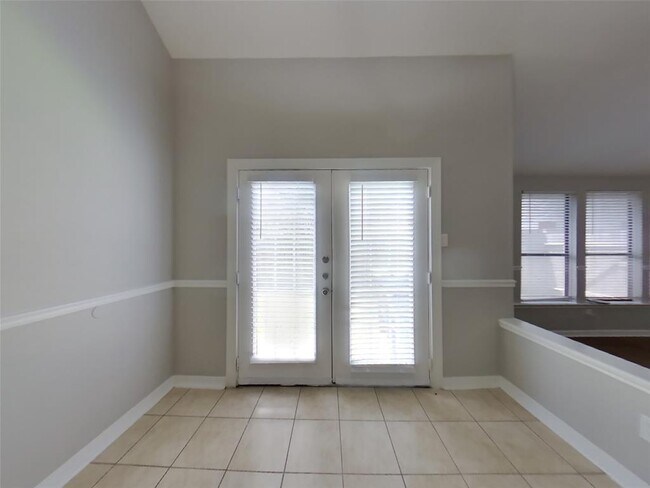 Foto del edificio - 13822 Cantwell Dr