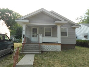 Building Photo - 4522 Spatz Ave