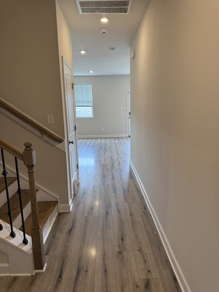 Building Photo - 4417 Hoboken Wy