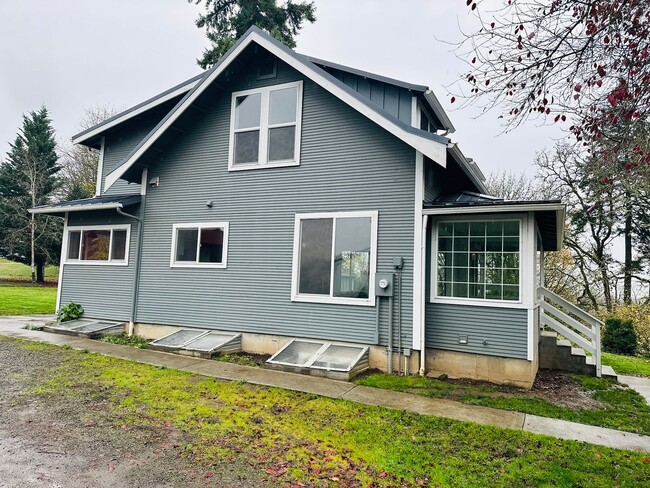 Foto del edificio - Charming Vintage Farm House