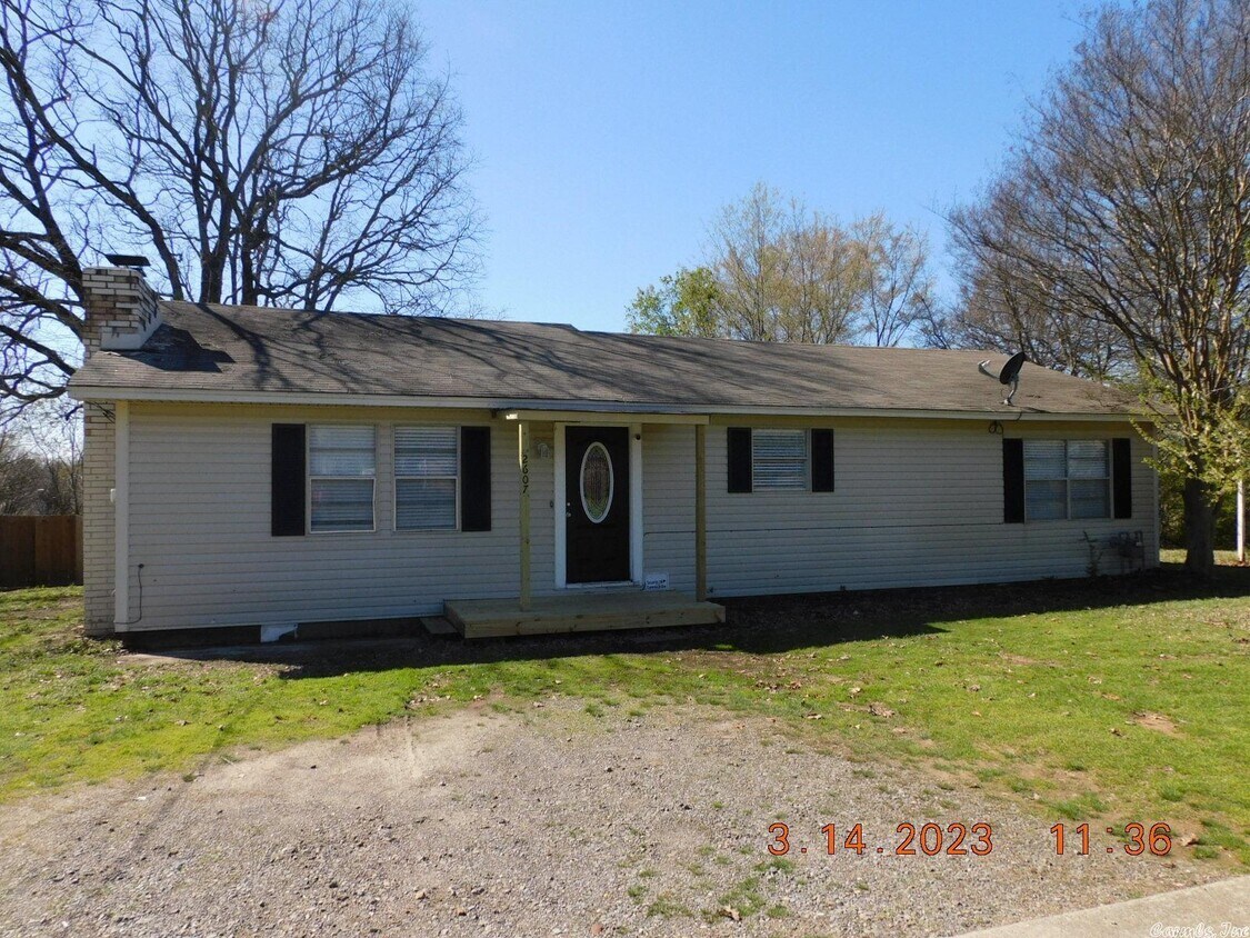 2607 Meadowlake Rd, Conway, AR 72032 House Rental in Conway, AR