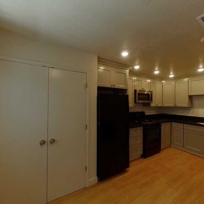 Foto del edificio - Piedmont Palace