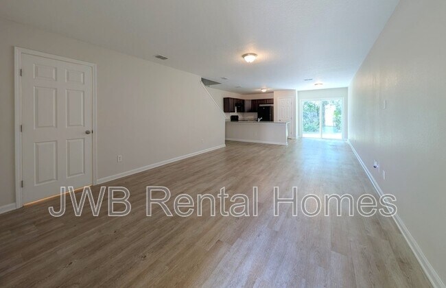 Foto del edificio - 7820 Playschool Ln