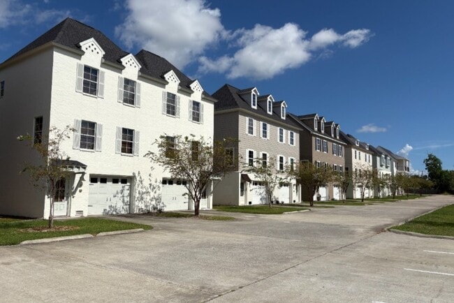 Building Photo - Charlestown Apartment Homes