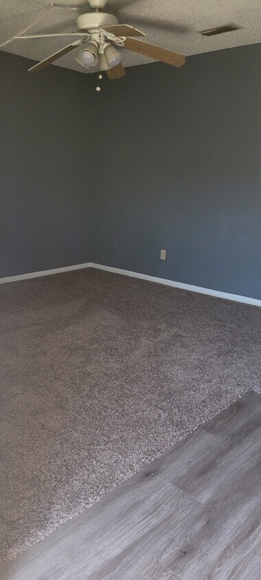Foto principal - 612 Stringer St