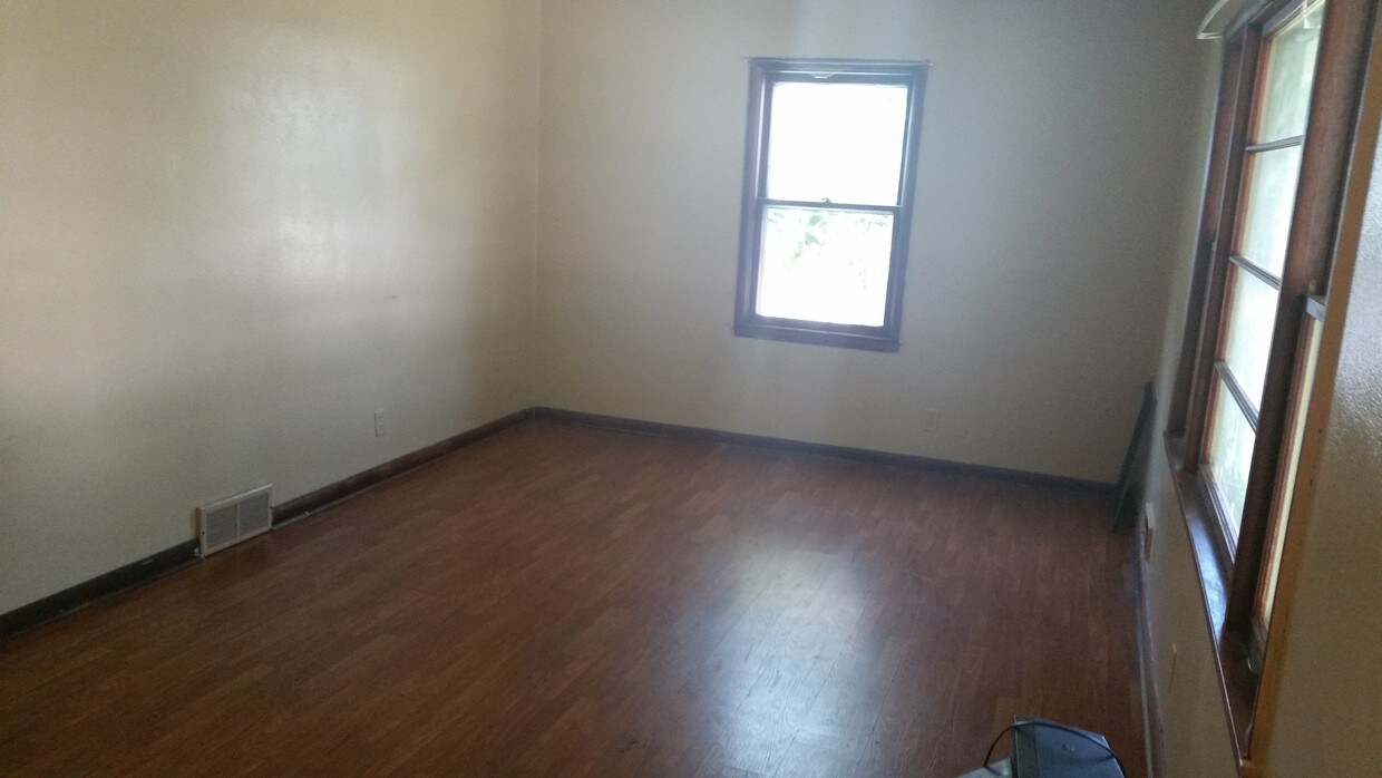 3216 Parkside Ave, Rockford, IL 61101 House Rental in Rockford, IL