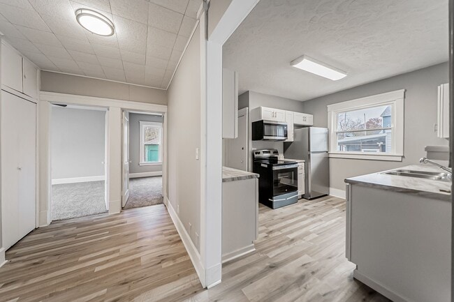 Foto del edificio - 841-841 Allison Ave