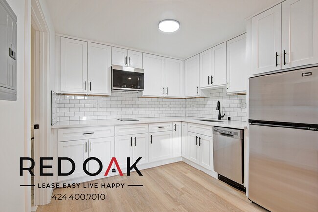 Foto del edificio - 8555 Independence Ave