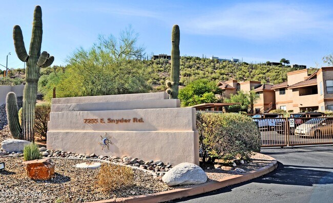 Building Photo - 7255 E Snyder Rd