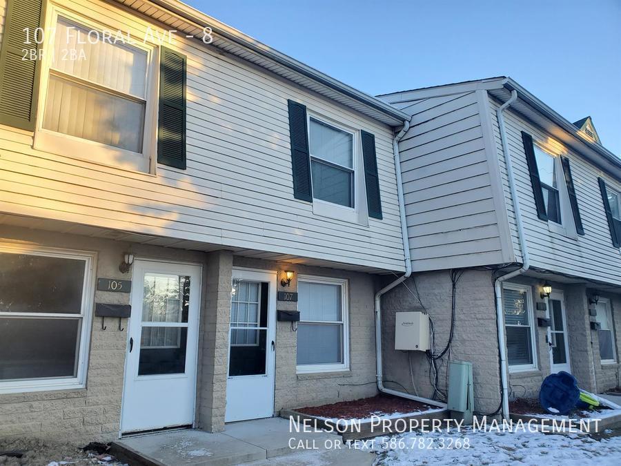 107 Floral Ave Unit 8, Mount Clemens, MI 48043 Condo for Rent in