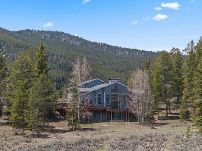 Building Photo - 1107 Penstemon Rd