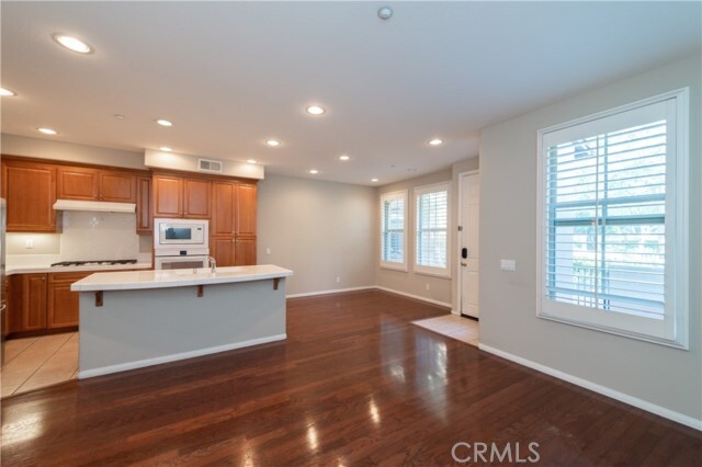 Building Photo - 87 Winding Way