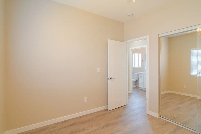 Building Photo - 5162-5166 Ewing St.