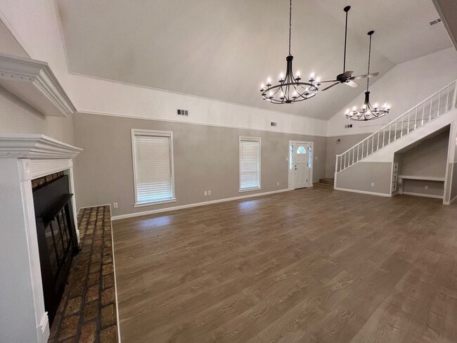 Building Photo - 9240-9250 Lockhart Rd