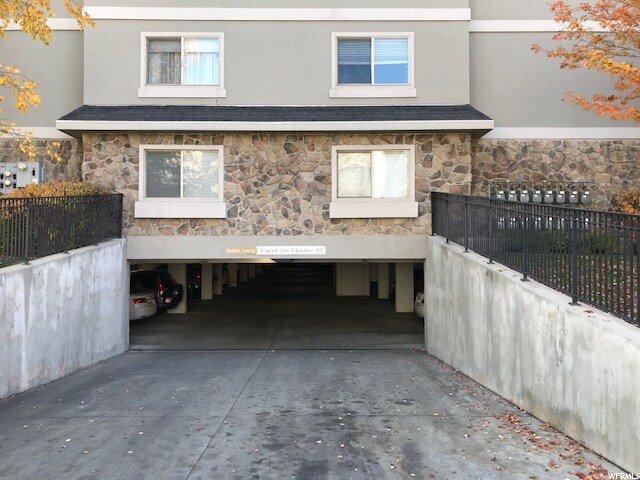 Foto del edificio - 1230 Privet Dr