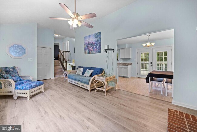 Building Photo - 12495 Catalina Dr