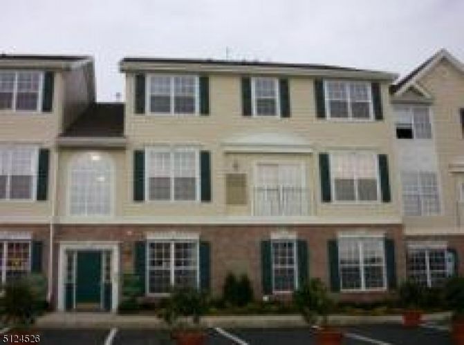 Foto principal - 317 Shannon St
