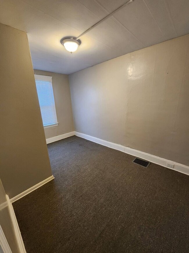 Building Photo - 880 Stevenson Rd