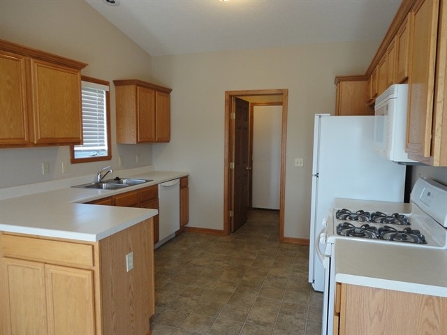 Building Photo - 2079 Charnwood Ct
