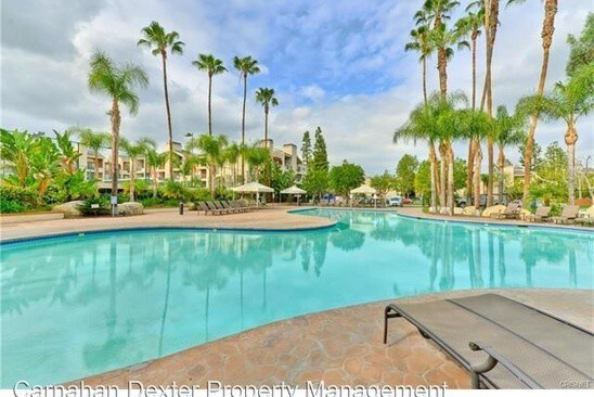 Building Photo - 21400 Burbank Blvd
