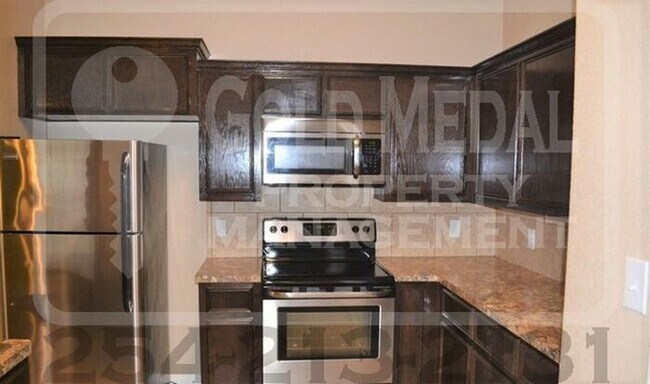 Foto del edificio - 1110 Grace Point Dr