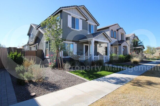 Building Photo - 25830 N 20th Ln