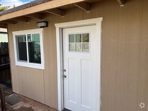 Building Photo - 260 Harmony Dr