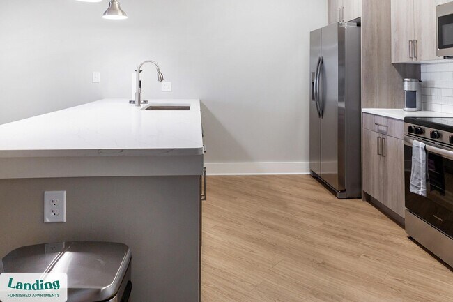 Building Photo - 10800 Colonial Gtwy Dr