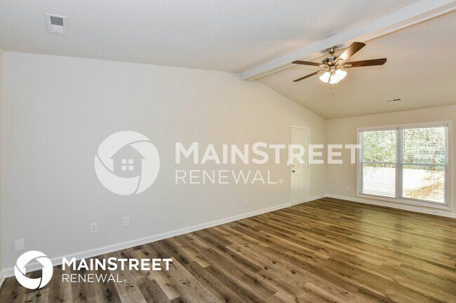 Building Photo - 29772 Creekwood Rd