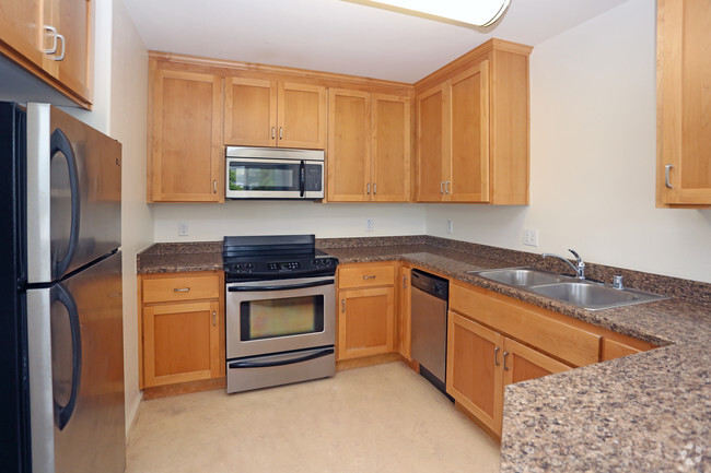 Loft Kitchen - 1804 Mission St