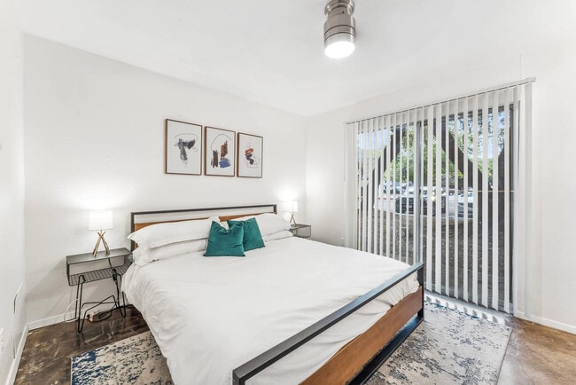 Foto del edificio - 500 S Congress Ave