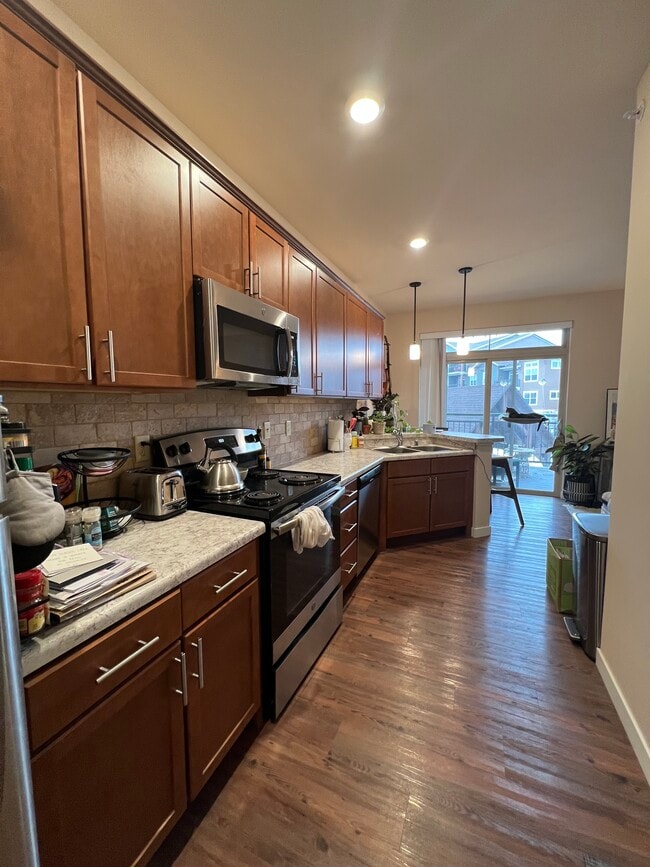 Building Photo - Timber Valley Apartments