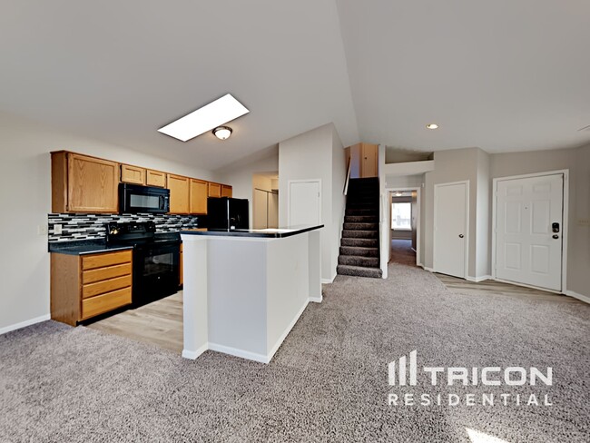Foto del edificio - 5661 Buttercup Way