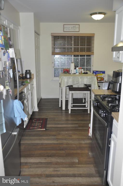 Foto principal - 6022 Basingstoke Ct