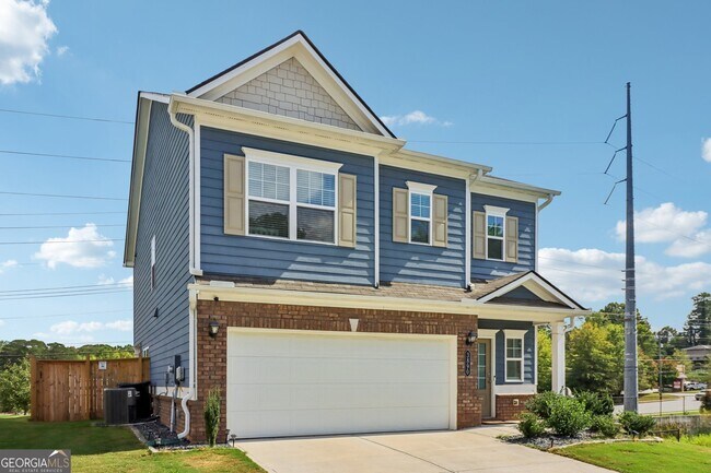 Foto del edificio - 3890 Clarington Dr